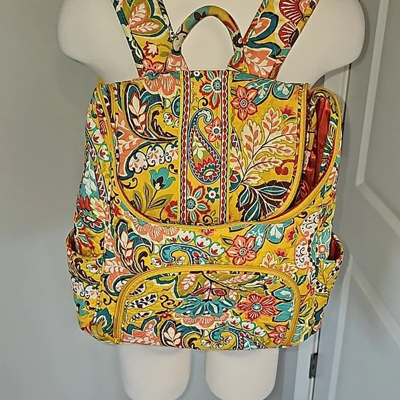 Vera Bradley Retired Provencal Yellow Floral Pattern Backpack VGUC - Picture 14 of 16